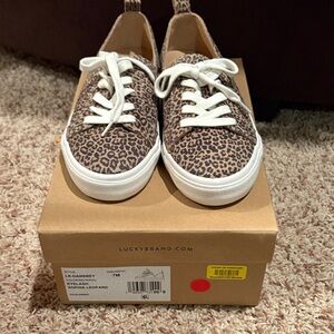 Lucky Brand Dansbey Eyelash Sophia Leopard Casual Sneakers.